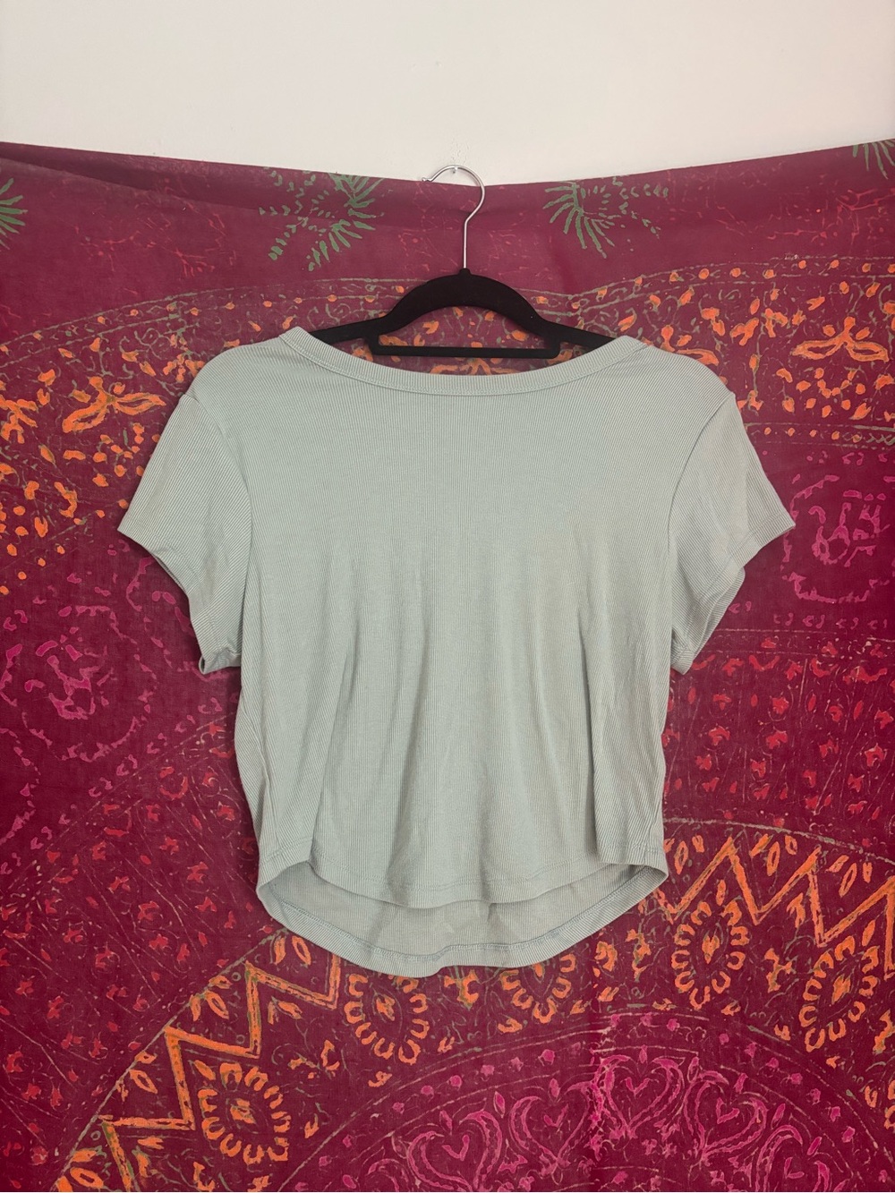 Women's Light Sage Short Sleeve Scoop-Back Tee